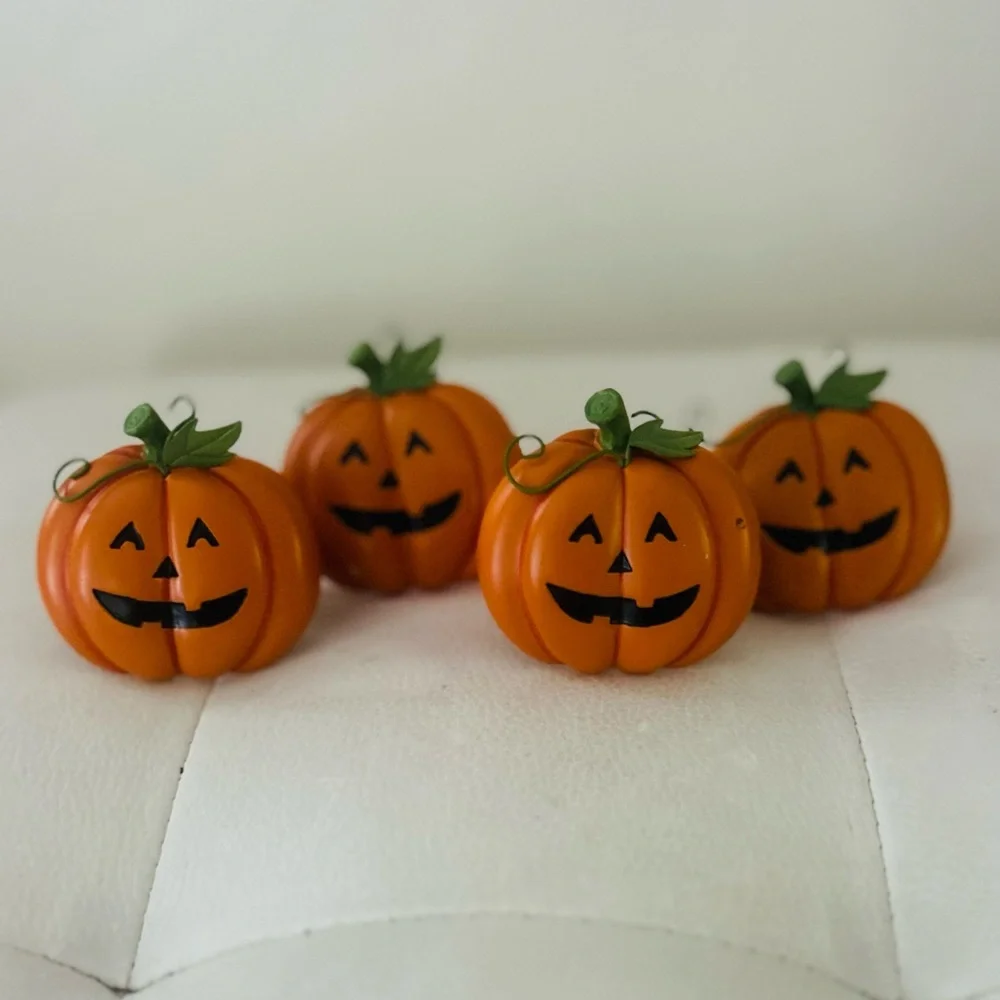 Pier 1 Halloween Pumpkin Napkin Rings Set of 4